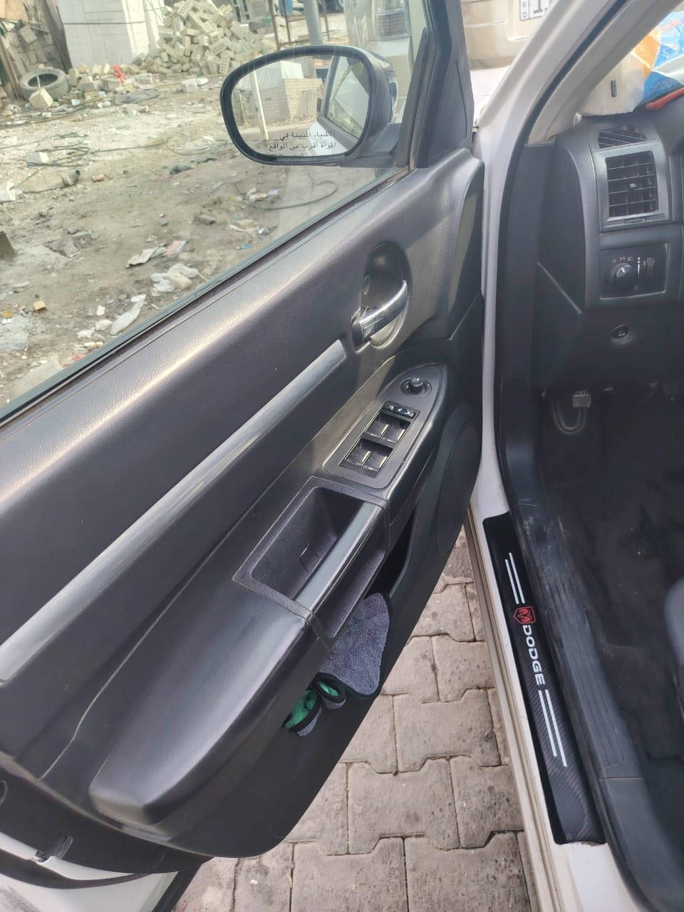 سلام عليكم جارجر 10 للبيع وارد خليجي فول السيارة عده الفتحه حلوه و كشنات جلد غرفه كلش نظيفه السياره بيه قطعتين بنيد و جوملغ ايمن بس صبغ بدون تبديل السيارة جاهزه سعر 125 وبيه مجال مكاني نجف كوفه ***********  -  ***********
