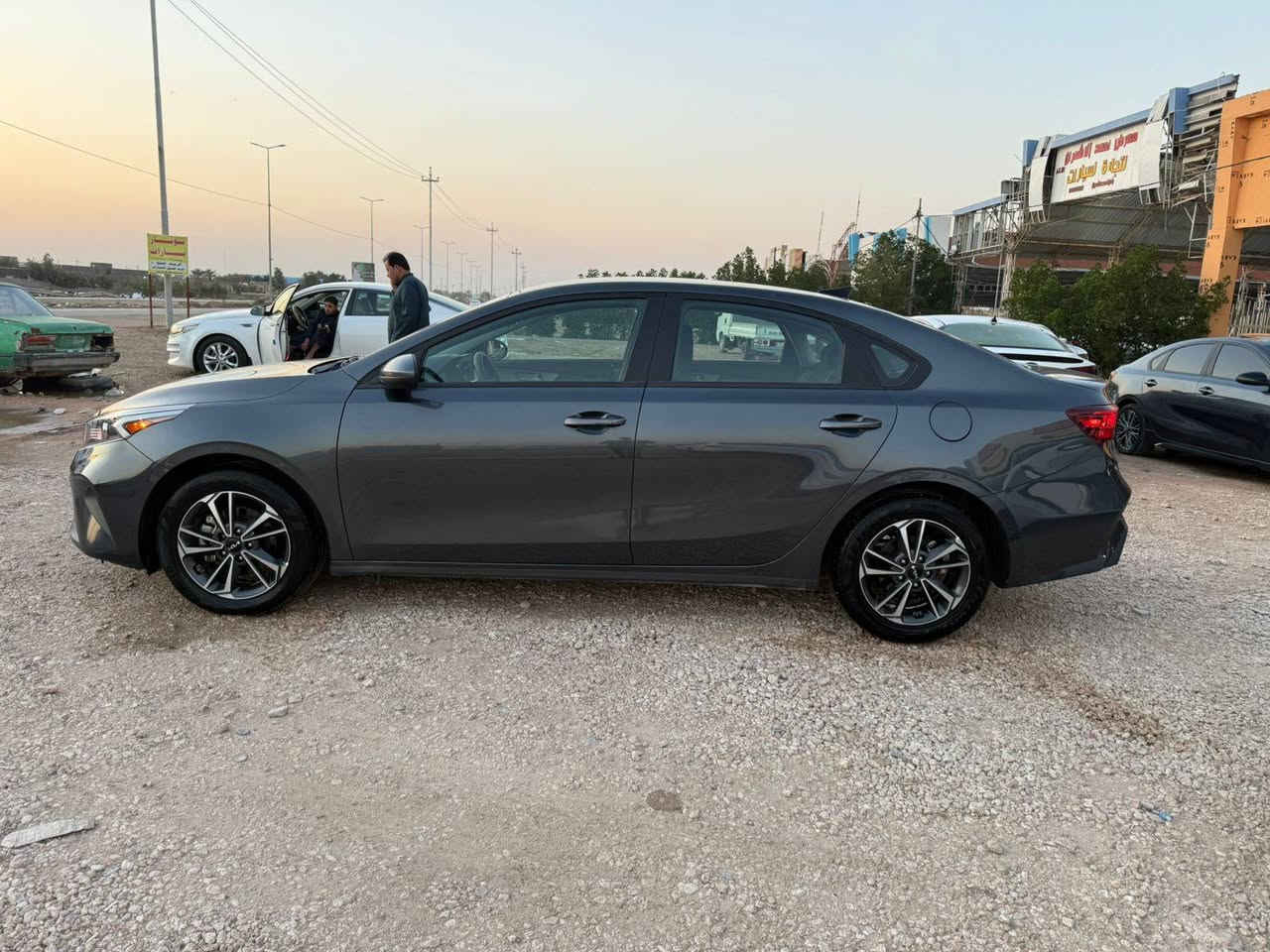 للبيع او المراوس
كيا فورتي 2024 امريكي
مرقم مثنى شهداء وكاله عامه من المالك
الضرر بارد طرف الجاملغ ول باب فقط
صورت الحادث مرفقه بل منشور 
بدون صبغ
بدون دواخل
بدون رباك

السعر 153$$وبيه مجال

للاستفسار الأتصال
***********
***********
العنوان المثنى الرميثه
معرض عماد شعلان
