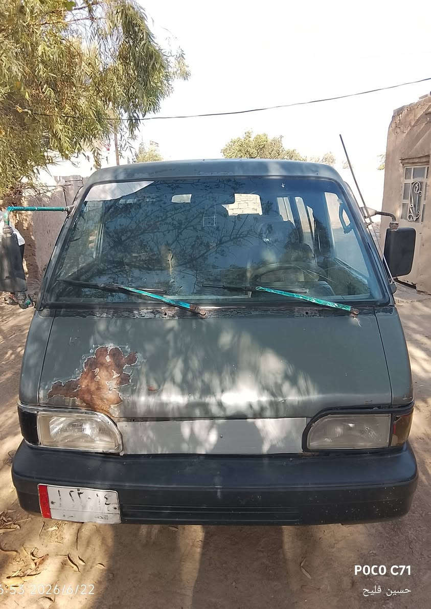 السلام عليكم كيا بستا للبيع موديل 1993 رقم ألماني سنويه نافذه راعيها يسووي وكاله كير ومحرك واكسن كفاله تخم تاير جواها كهربائيات كامله گشرها نضيف والغرفه نضيفه صدرها نص عمر سعرها 30وبيها مجال مكانها حله راسل خاص وتدلل ***********
