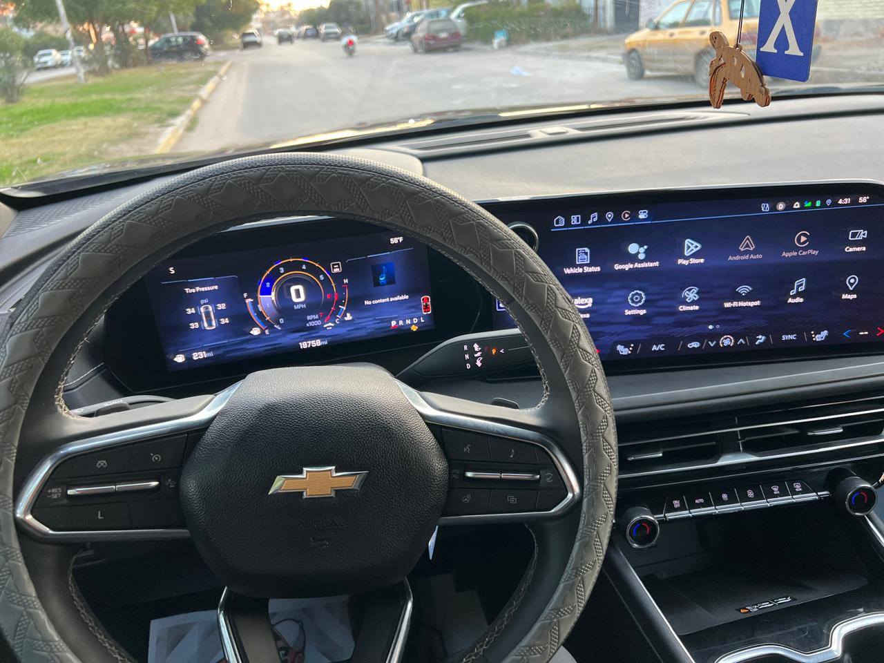 شوفرليت ترافرسLT  2024
حادثها موضح بالصوره 

ماشيه19 الف 

ايرباك ستيرن وبرده

مواصفات 

محرك ..2.5 لترتوربو

7راكب 

مواصفات معروفة ..

كشنات منفصل 

نظام تثبيت السرعة

أبل كار بلاي

كاميرا 

مراقبة النقطة العمياء

مقاعد مُدفأة

الدخول بدون مفتاح

باب خلفي كهربائي

مقاعد كهربائية

التشغيل عن بعد

نظام الصوت Bose

مرقم شهداء بغداد 

السعر290   0 وبيها مجال 

الهاتف

‭***********

مكاني بغداد الشعله
