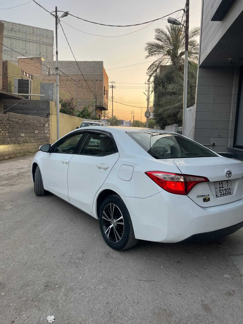 كورلا2017 وارد أمريكي 🇺🇸
فئة LE (Corolla)

ماشية: 182 ألف كم
رقم: بغداد بأسمي

✨ المواصفات ✨
 • محرك اقتصادي قوي وعملي
 • ويل كب
 • شاشة + بلوتوث
 • كاميرا خلفية
 • مثبت سرعة
 • تحكم بالستيرن
 
 • كشنات  ومخمل 
 • إنارة LED
 • وضعية S

🚗 السيارة جامرلوغ السكن تجاري
والباب بلادي شركة نفس الون
السعر133

📍 الموقع: ديالى بعقوبة 

📞 ***********

⚡ سيارة مرتبة وجاهزة
