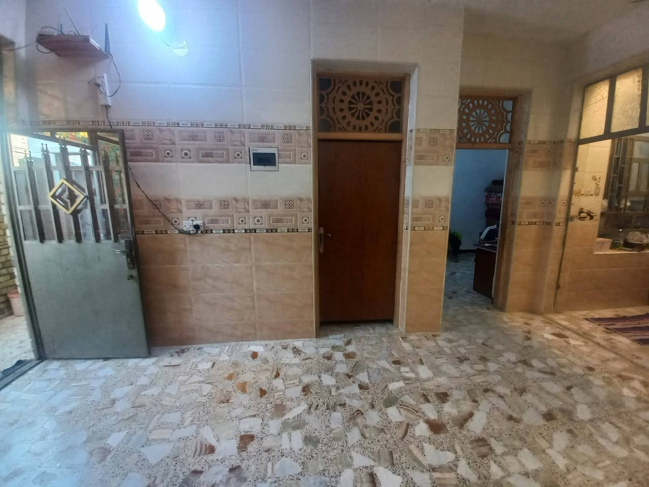 دار للبيع زراعي سند ٢٥ الامين سكينه شارع مخبز الساعدي مقاطعه ٩/٢ مساحه ٨٠م واجه ٨ نزال ١٠ طابق واحد للإستفسار ***********
