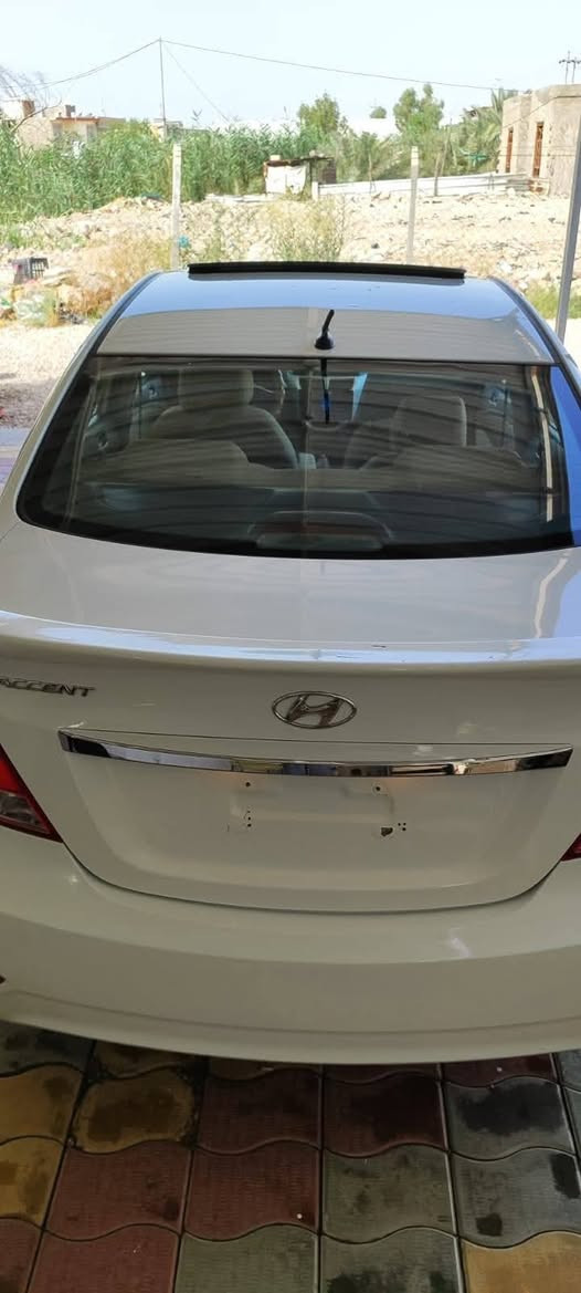 السلام عليكم ورحمه الله وبركاته 

اكسنت للبيع فقط فقط 
موديل 16 رقم قادسيه الماني مداور ثاني يوم 
مشروع وطني سنويه ل27 
كفاله عامه خليجي 
سياره جديده فول مواصفات 
فتحه 
تحكم ستيرن جهتين 
شاشه لابتوب 
اشاير بالمري 
وباقي المواصفات معروفه 
مكينه 1600 قطرتين المرغوب 
حداديه تايرات باتري كله جديد عليه ادامه جديده 
المكان النجف العباسيه 
الرقم ***********
