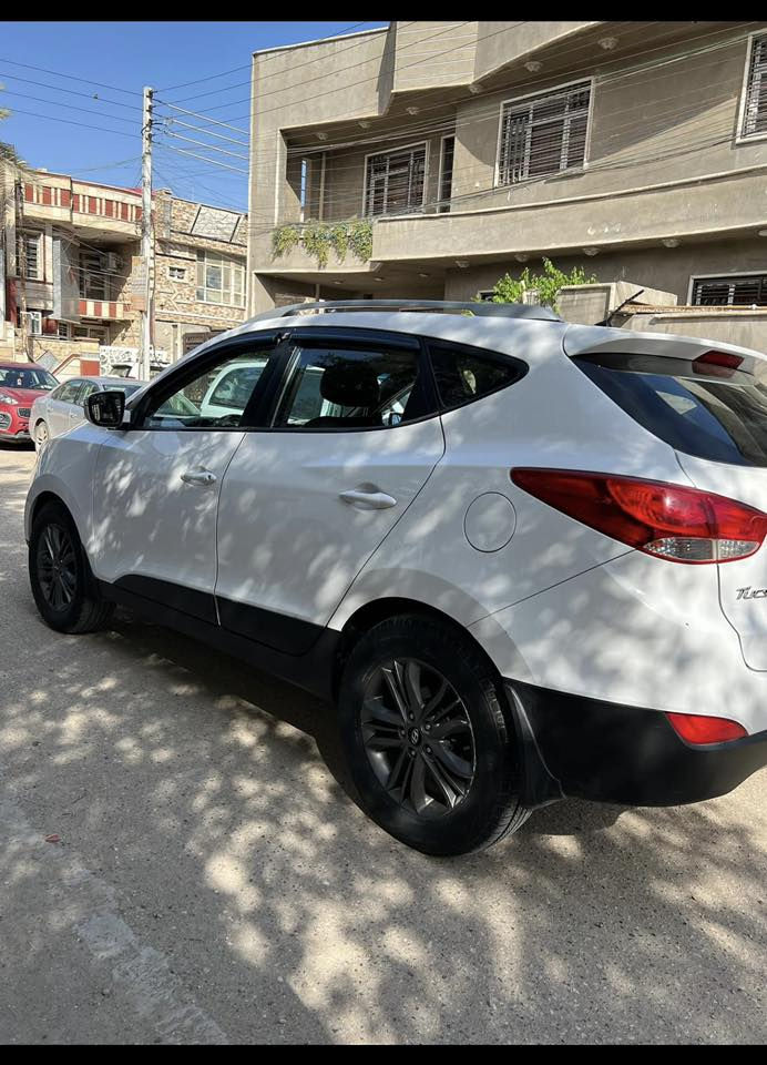 السلام عليكم توسان 2014 خليجي محرك 2000 ماشيه 168الف واكع بوري على القماره وسونرها موجود بالمنشور بيها منظومة غاز السياره خيرمن الله السعر 134 وبيها مجال للاستفسار ***********
