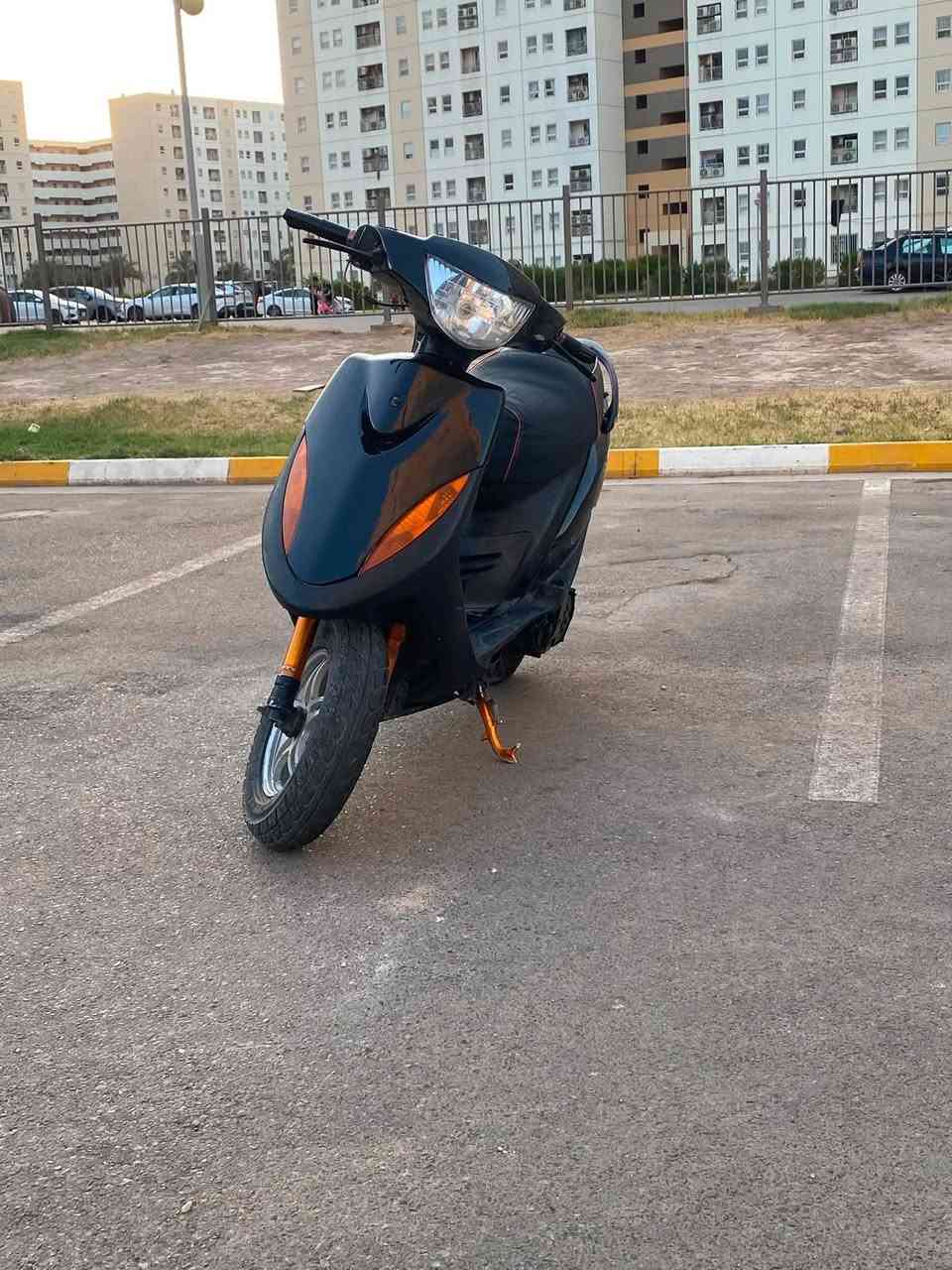 دراجه اللبيع نضيفه.مكينه بلاديه   بيها صدر رياضي كلج رياضي صلنصه رياضي دراجه مرتبه مكاني بسمايه سعر 550 وبيها مجالي   وساب فقط ***********
