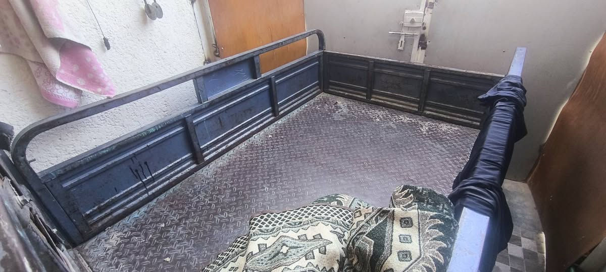 سلام عليكم ستوته جمره مديل 2018
للبيع باسمي سنويه لل2028 العنوان النجف حي النداء 
السعر: خاص 
رقمي ***********

