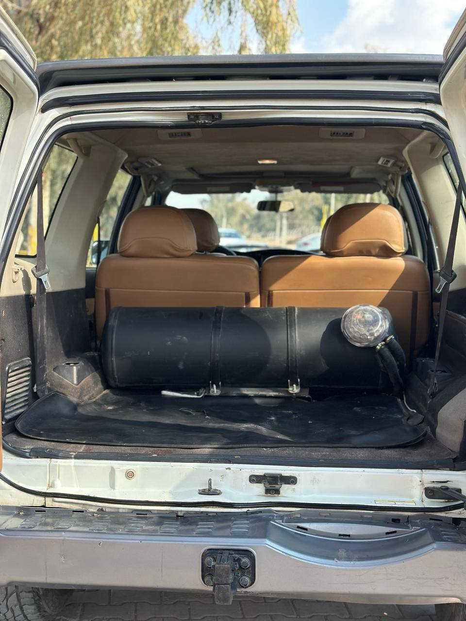 سلام عليكم باترول موديل ١٦ فول كلين بيه منضومة غاز ٨٠ لتر للستفسار أكثر أتصل على رقم *********** بعقوبة قرب المحافظة
