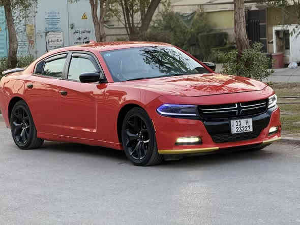 سلام. عليكم.  خاص. مغلق رجاء نتصال فقط
السعر.  167.   مكان بغداد ***********
جارجر. موديل. 2016. صور. حادث مرفقة
وبيها مكانات بيع. حزام.  مكان بغداد 
موصفات ما عدة الفتحة. سيارة جاهزة 
بصمة. ابواب صندوق. كامرة شاشة 
حساس خلفي امامي. تحكم ربع. جهات 
مثبت سرعة. كير طيارة ✈️ كشنات جلد
كشنات تدفى ستيرن تدفى. ويل كروم 
حجم المحرك 6.     3600. كفالة
