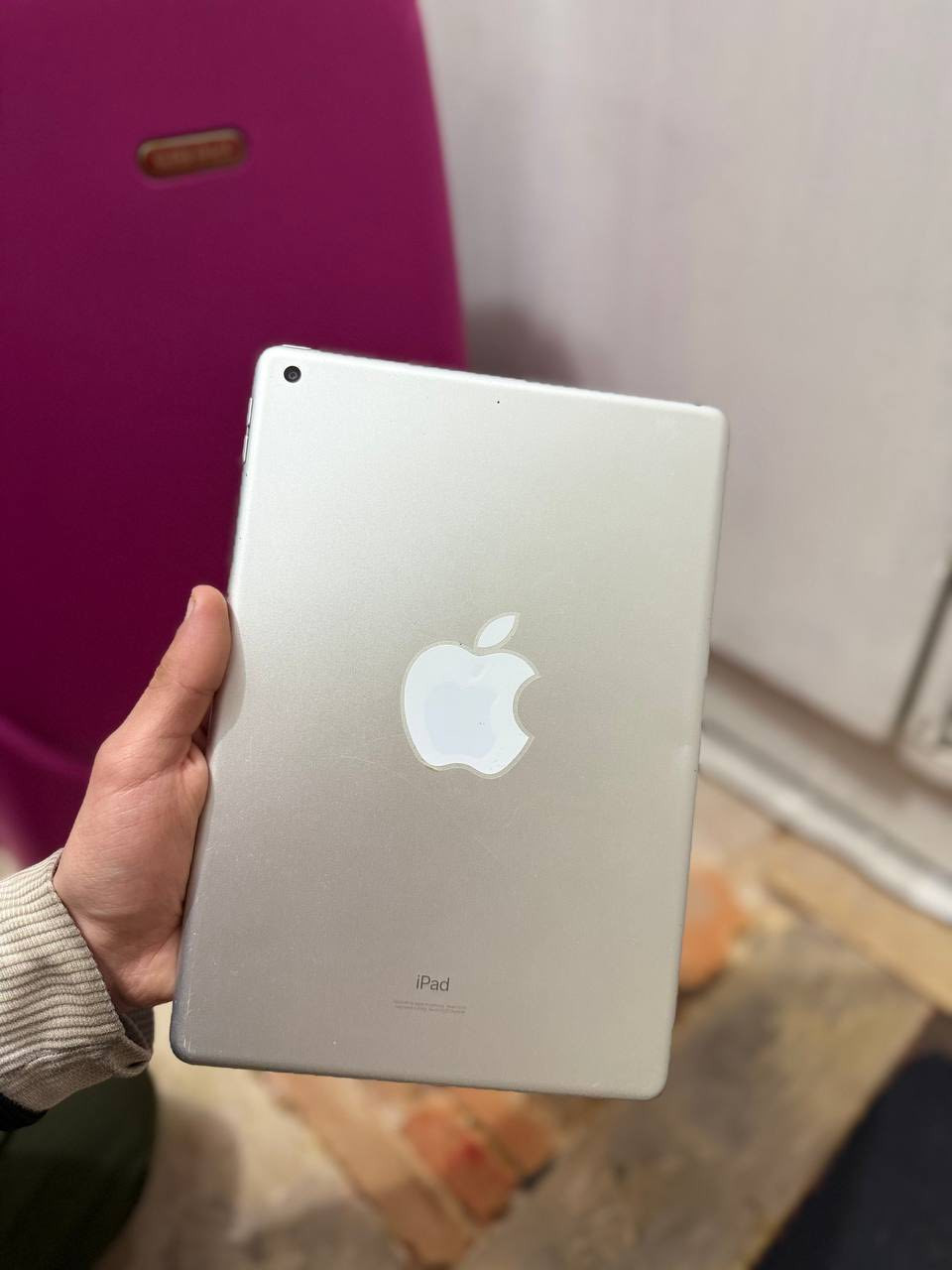 السلام عليكم
للبيع
ايباد 7
ذاكرة 128GB 
كامرة السلفي متشتغل والباقي كله شغال
السعر 150 الف قفل 
عنواني بلد
شراي ادخل خاص


**إذا كنت صاحب هذا الإعلان وتريد حذفه لأي سبب، رجاءا أرسل رسالة إلى الدعم الفني**