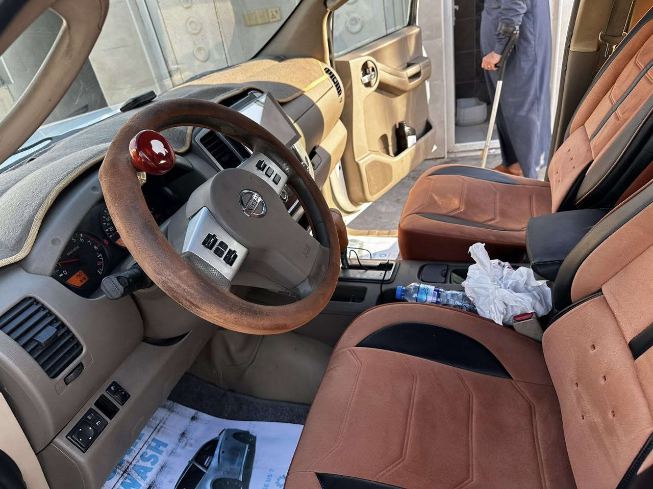 بسم الله
نيسان اكستيرا موديل 2012

ماشيه 140 وقابل للزياده 

رقم دهوك 

خليجي بيهة شبر صبغ بالجاملغ الخلفي وشبر بالجاملغ الامامي 

دفع رباعي ثقيل وخفيف 

كير اوتو 

محرك 4000 

تبريد تدفئه خير من الله جديده 

سياره خير وبركه من الله حلوه ومرتبه 

سعرها 135$ وبيها مجال 

شاشه اندرويد

سياره كلش حلوه وبالعافيه ع الصير من نصيبه غير متواجد ع الفيس رقم موبايل ***********

سنويه باسمي وهزه جديده 

للعلم السياره مشتركه بالاتحاد قابل للتزويد البري
