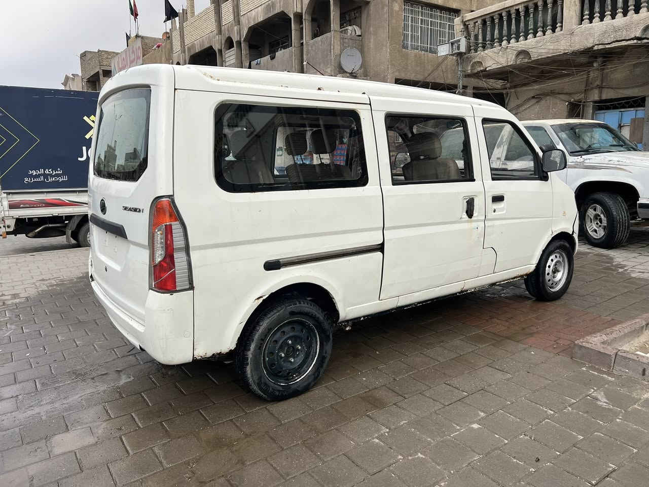 السلام عليكم ليفان 2014 شغاله وحلوه
سياره بلاديه ومابيه لا ضربه ولا صبغ كيره حلو مكينته تخبل ابيع مستعجل وجوه سوك 27$وبيه مجال 
*********** 
بغداد مدينة الصدر
