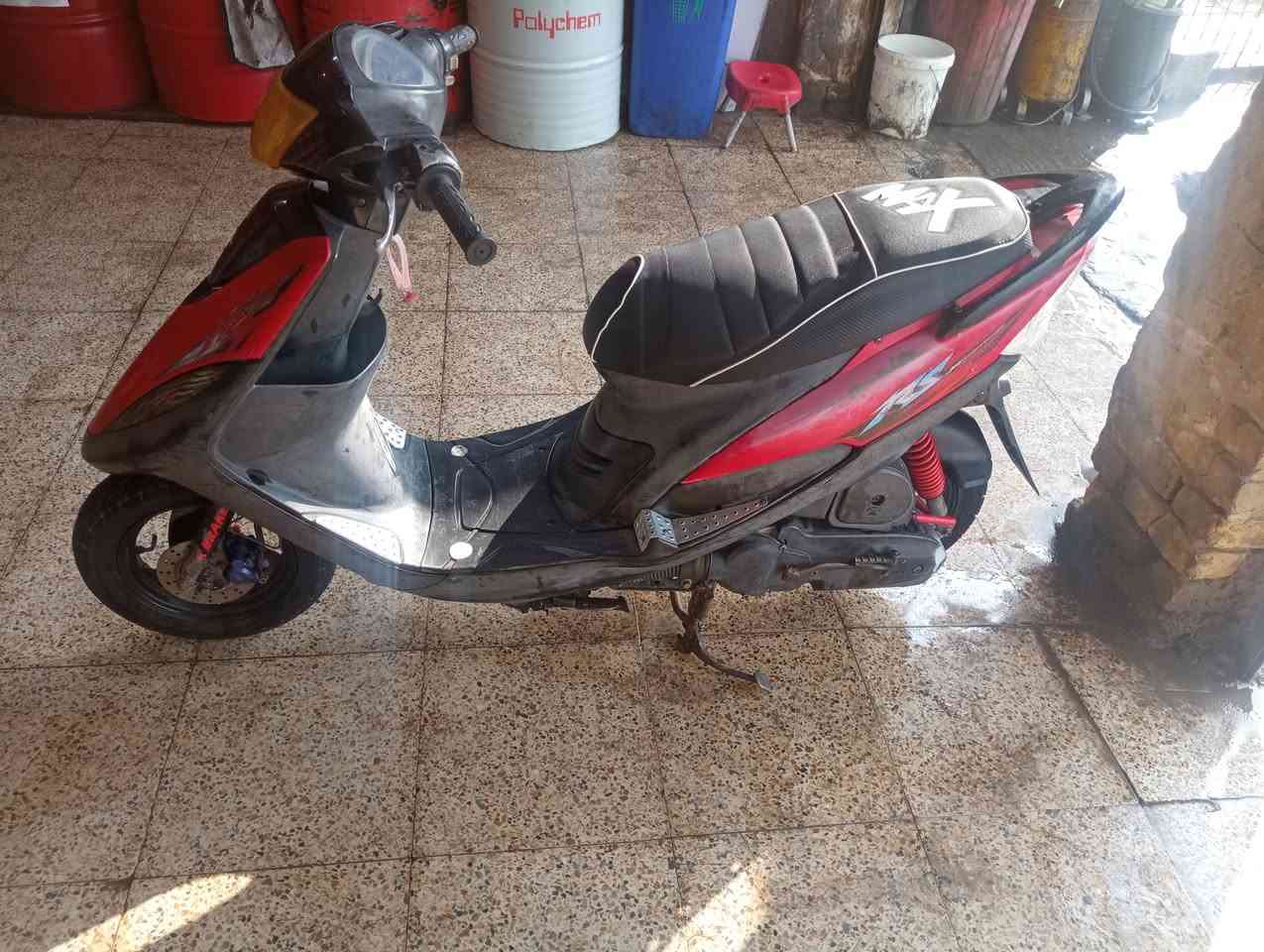 دراجه للبيع نفس هاي البصوره
***********
