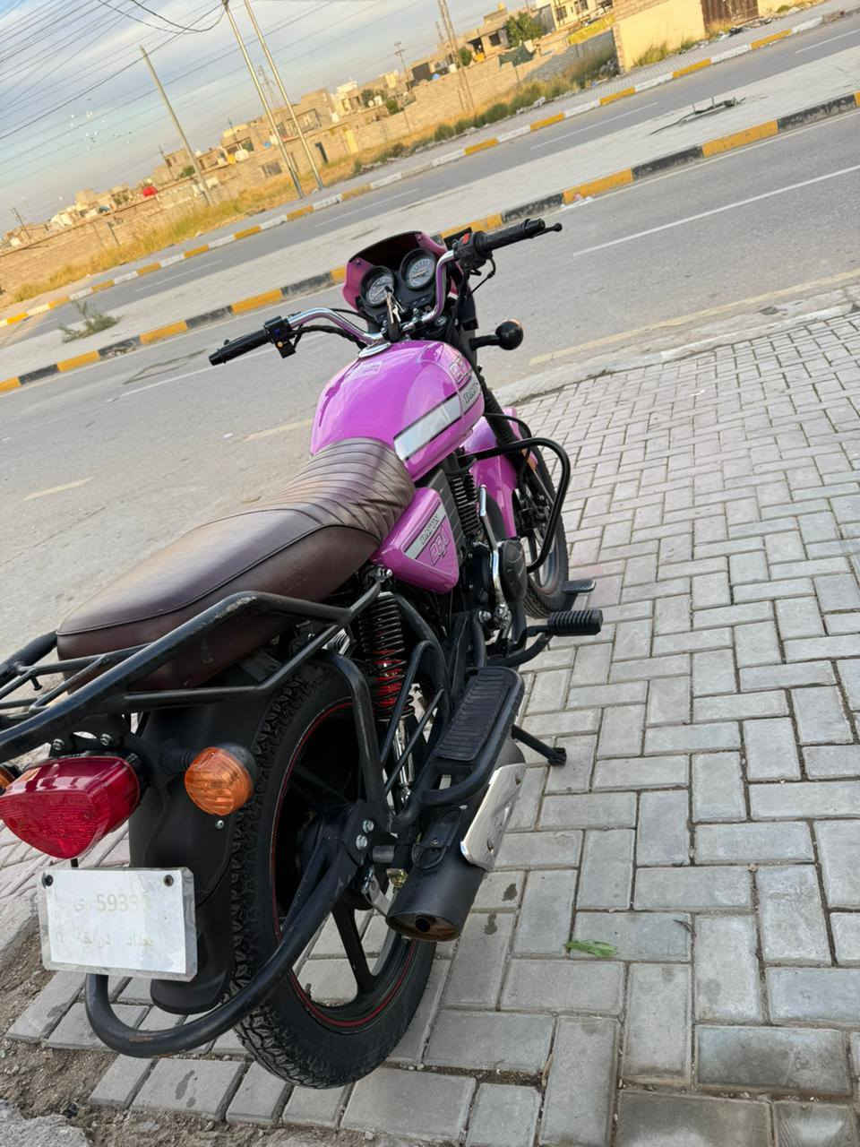 السلام عليكم دراجه للبيع دايون حجم المكينه,200دراجه غير من الله رقم بغداد موديل,2024المكان ديالى قرب جديده الشط رقم الهاتف ***********
