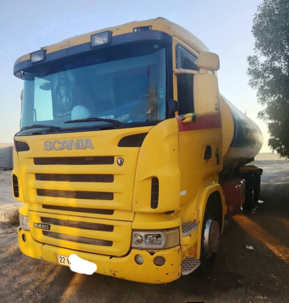 سلام عليكم سكانيه بومه البيع موديل 2005 رقم ربيل مكينه وكير وكسن وشاصي مكفول كفالة عامه كير عادي 3ب3 مثبته تنكر بل سنويه تخم تاير الاستفسار عل رقم 
***********
