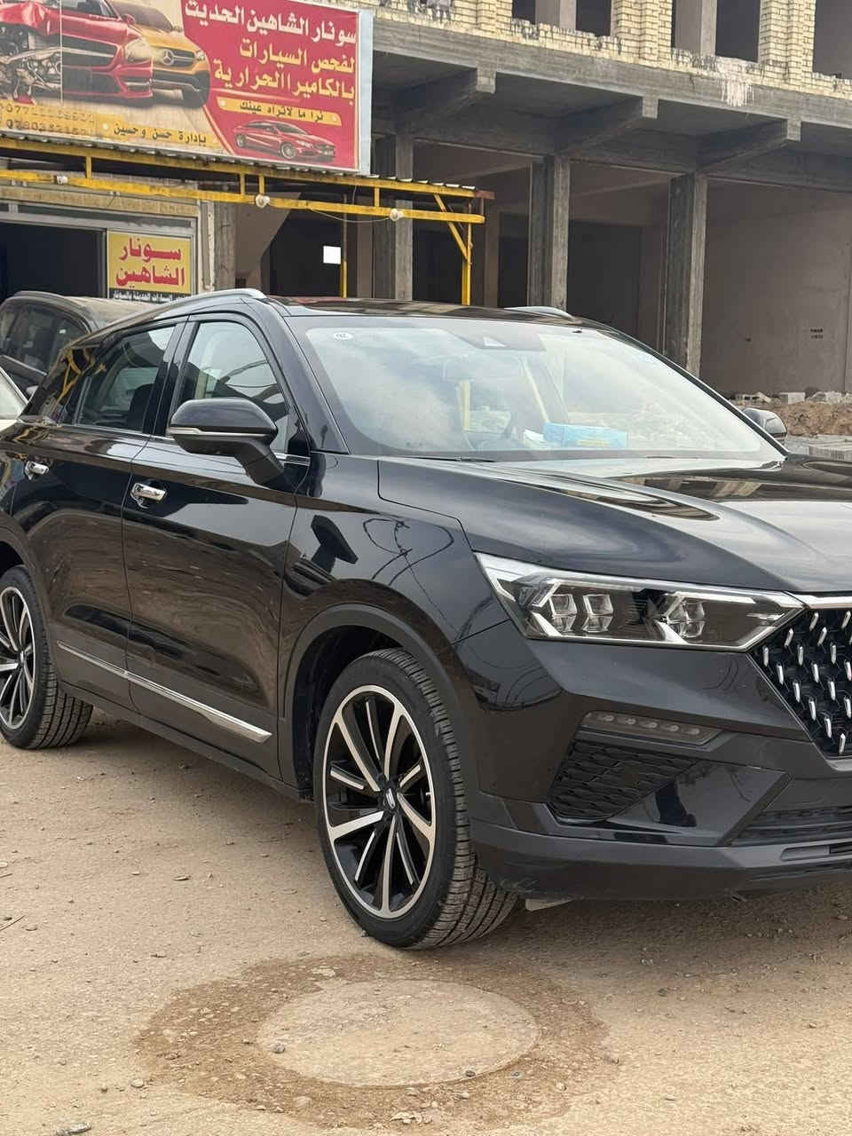 السلام عليكم فاو بيستون t77
السياره فول مواصفات واحد على واحد
مديل 22
ماشيه 16
السياره كفاله عامه من كلشي علا وضع الشركه
مواصفات  بيها ضمان خمس سنوات 
بصمه
تحكم استيرن جهتين 
شاشه 
بانوراما 
تبريد قطعتين 
كير موس 
الكير سبع نمر 
المكينه 1500تيربو 
شفط مري اشاير بالمري 
بعد هواي مواصفات 
اربع كاميرات 
السعر المطلوب135 بيه مجال قليل
الشراء يتصل ***********
