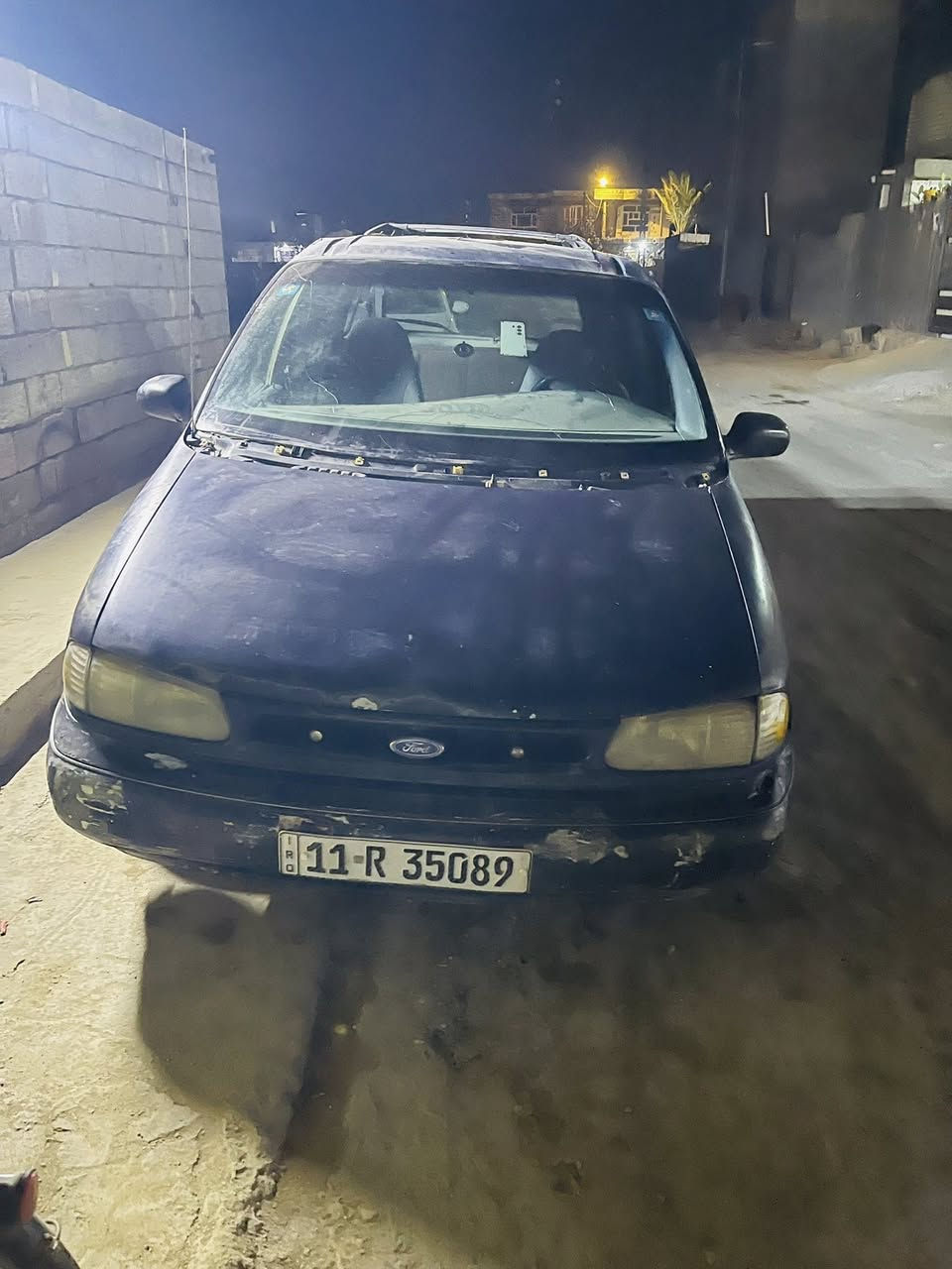 السلام عليكم شباب طبعن من رخصت الادمن فور موديل ٩٦ رقم بغداد سنويه ما صاقطه سياره بلاديه السعر المطلوب ٣٥ وبيه مجال مكينه وكير كامري للتصال *********** العنوان بابل اجبله
