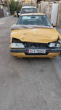 للبيع بيجو لميس 2016 هاي ضربتها قبل أسبوع نضربت عندي السيارة بسمي رقم ...