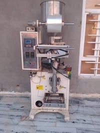 ماكينة تغليف • مكسرات وجكليت • بأحجام متعددة