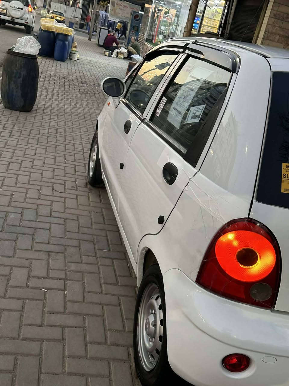 السلام وعليكم شيري كوكو 2012
السياره جديده ومامتعوبه والسياره جاهزه طخم تايه جديد طخمها جديد تبريد وتدفئة شغالين 
كابون بانزين ماستر كارد بيها 
مكينه وكير بشرط ***********) ***********
وشرط الوكاله والتحويل من الشرعي
