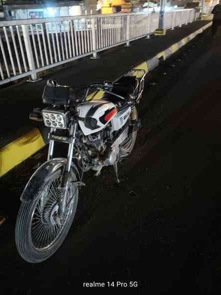 دراجه تايكر موديل 19 اوراق اصولي مو سكنر دارجه حلوه احله من الصور عوزه ترتيب اشاير كله تشتغل سعر 500وبيه مجال مكاني الديوانية قضاء عفك الشراي يتصل رقمي ***********
