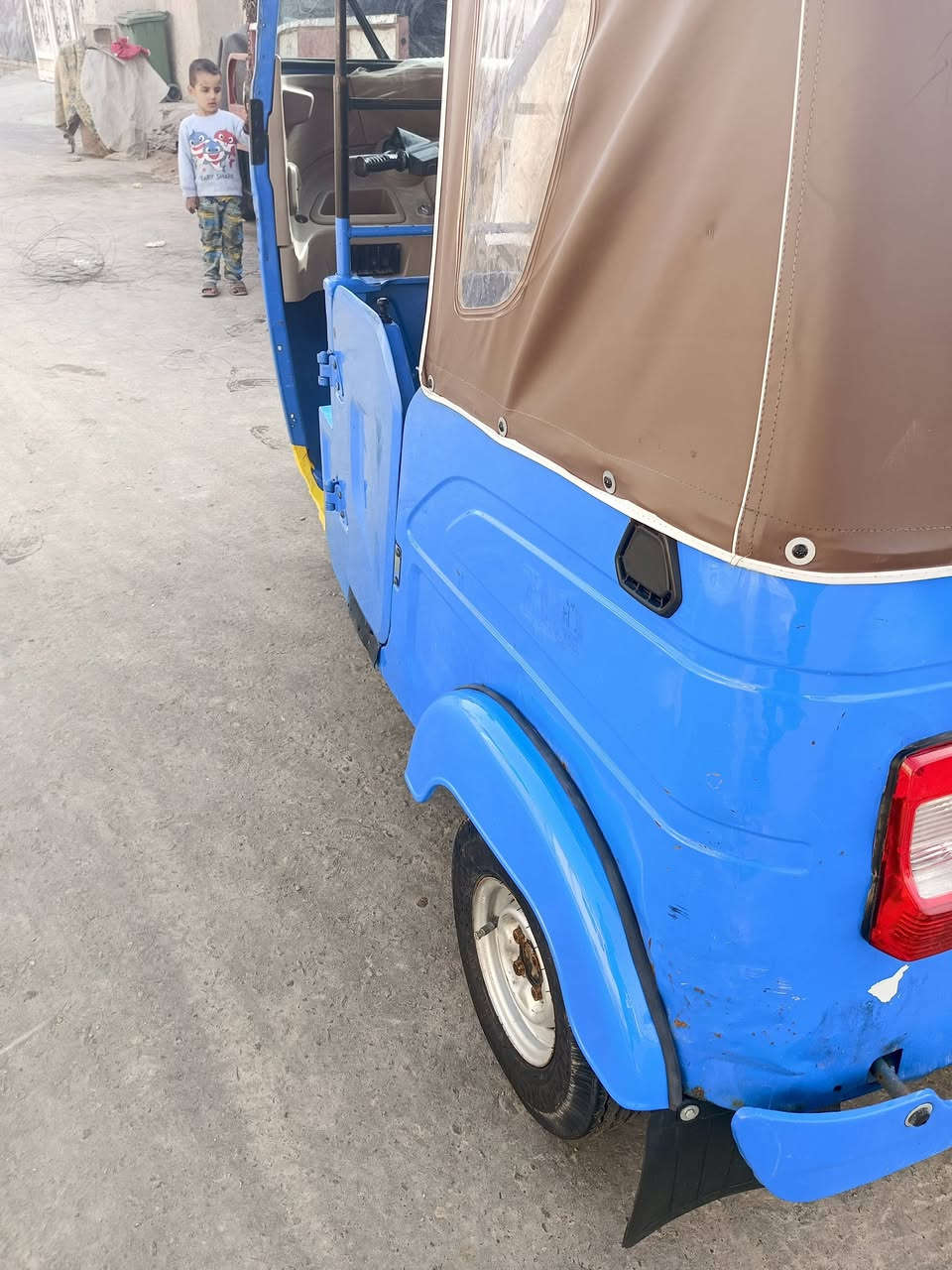 تكتك للبيع رقم نكليزي بصره مكينه مكفوله بيهه ضربه بلبكلايت موضح بصوره ***********
‏‪***********‬‏مكاني ميسان عمارات الملح
