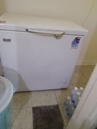 مجمدة للبيع بحالة جيدة جدا رقم الوتساب 07806652002