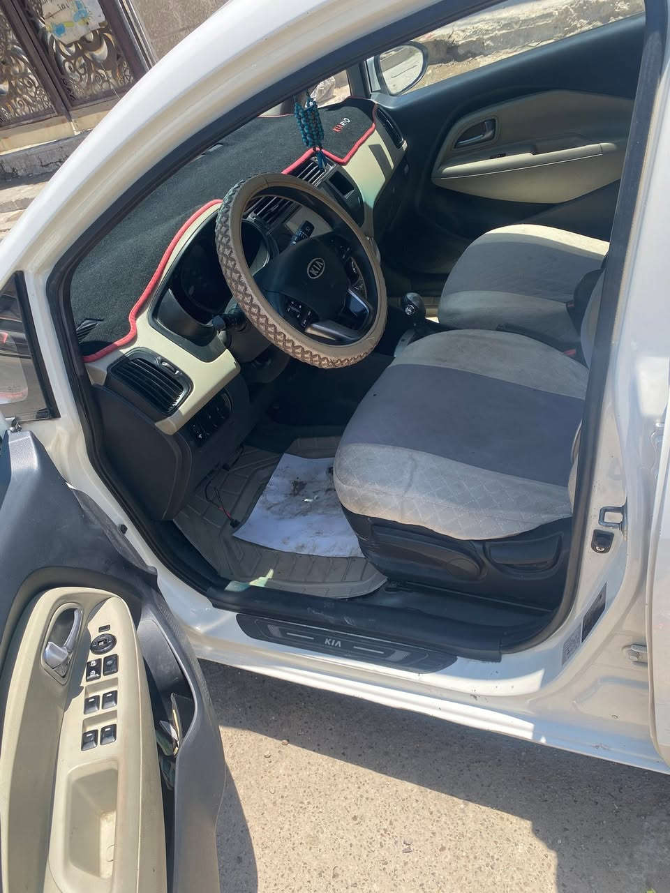 كيا ريو 13 خليجي فول مواصفات عده الفتحه مكفوله عامه قطره صبغ مابيها ولا بارد فقط طخه بسيطه بلباب محرك 1600 قطرتين  مري شفط اشاير بلمري هواي مواصفات  مكينه كير  تبريد جاهز  سعر 92 بيها مجال  بغداد التراث تقاطع درويش ***********
