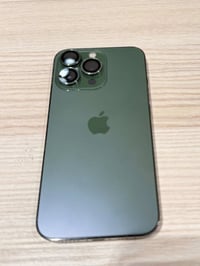 ايفون 13 برو نموذج m شرق اوسط ذاكرة 512. بطارية 77  جهاز جدا نظيف لا م...