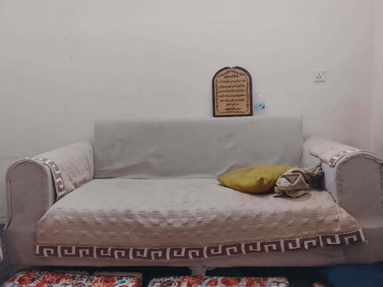 تخم 7مقاعد مستعجل علابيعه هوه والمفرش مالته سعر 110 وبي مجال عنوان بغداد الغدير


**إذا كنت صاحب هذا الإعلان وتريد حذفه لأي سبب، رجاءا أرسل رسالة إلى الدعم الفني**