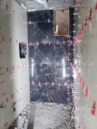 شغل خلفه درجه اولى جدران وارضيه وبورسلين ومرمى  07719210055