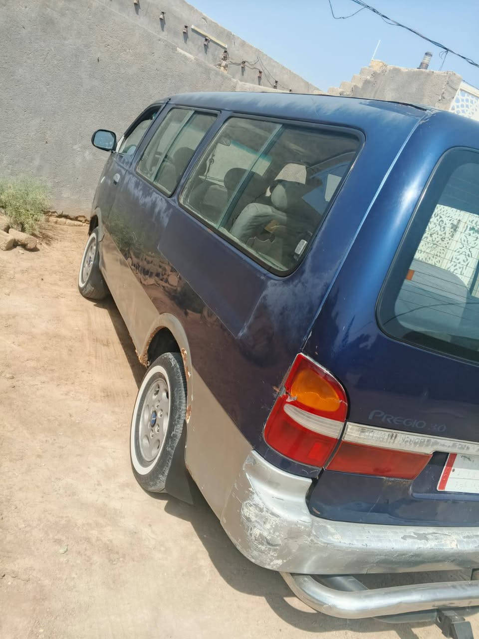 السلام عليكم
بريجو موديل 98وقم ذي قار الماني مصفره هيئه وغرامات 

مكلف بنشر السعر 45وبيه مجال. 

***********
