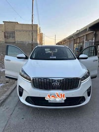 سورنتو 2019 فول مواصفات على اخر حبايه السياره مكفوله من كل شي كير ومكي...