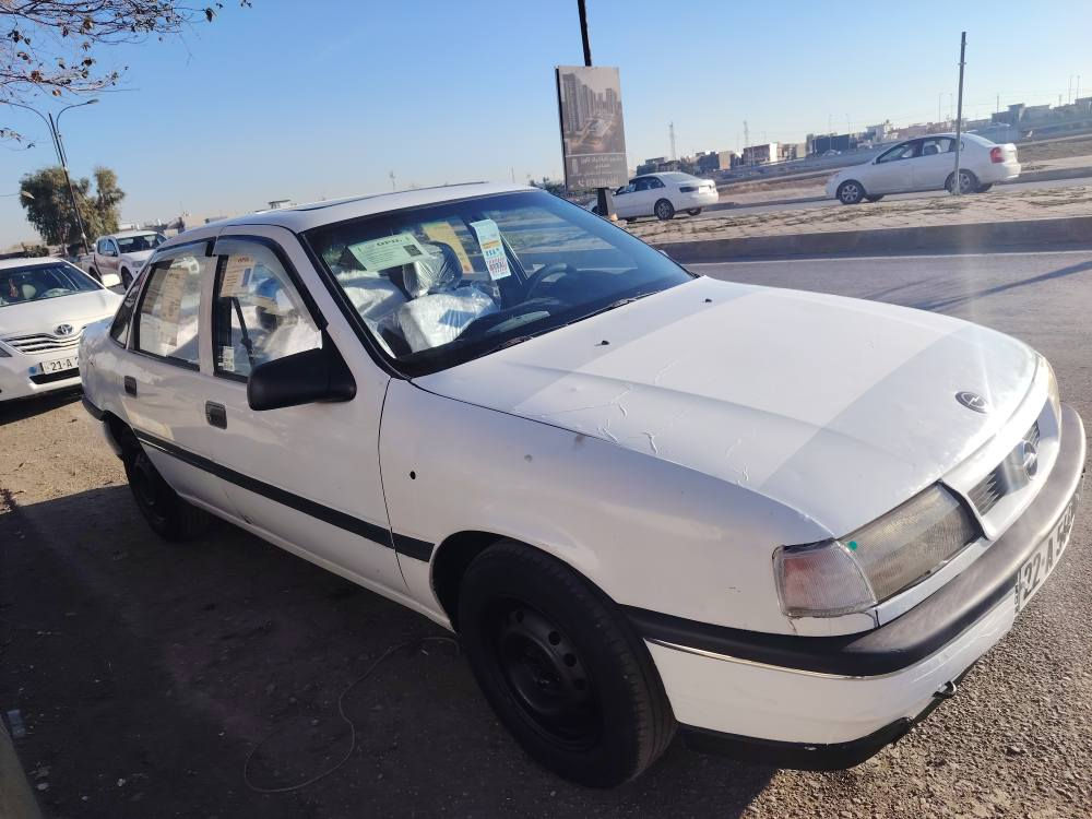 سياره اوبل فكترا  حجم 16باور سياره نظيفه جدا كولشي مابي شرط بدون ضربه سنويه جديد لل 2030بي دفتر بنزين كهربائية كلها شغال تخم صدر جديد سعر 40وبي مجال بسيط عنوان كركوك رقم هاتف *********** كركوك, العراق
