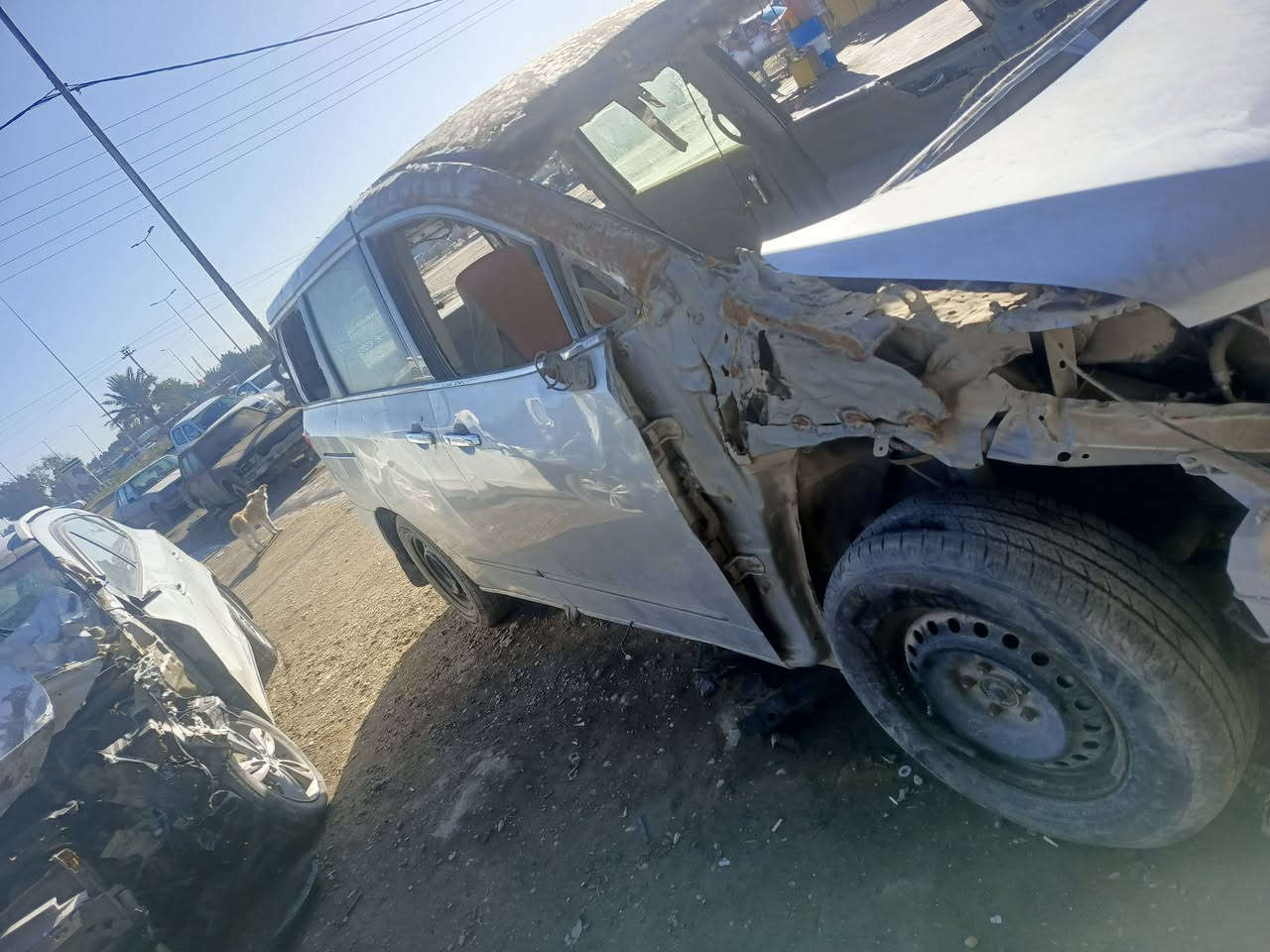 السلام وعليكم كوست 2015تعرضت لحادث وتقريبا كملت سمكر ع وضعه بغداد وهذا رقم راعيها***********
