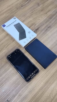 كيبورد بلوتوث • قابل للطي • عربي إنجليزي