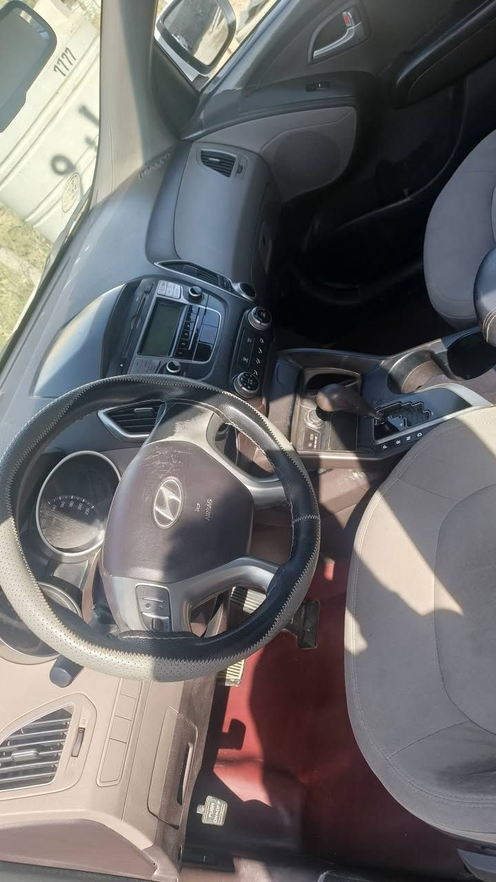 توسان موديل ٢٠١٣ كفاله سونار مرفق تحويل مباشر رقم سليمانيه شرط تراية أخت الزيروعنوان بايل  السعر 133 للاستفسار الاتصال على الرقم ***********
