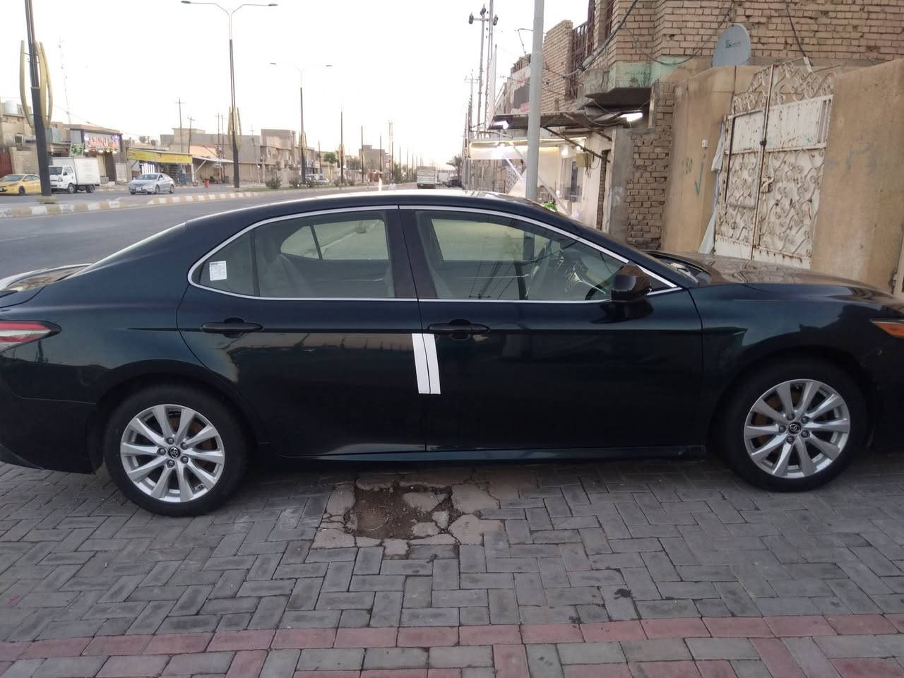 للبيع
بيع مستعجل
 كامري موديل ٢٠١٨
صورة الحادث مرفقة
للاستفسار خاص او اتصال على الرقم
*********** مكاني الفلوجة
السعر   155
سعر كورلا. 2009
