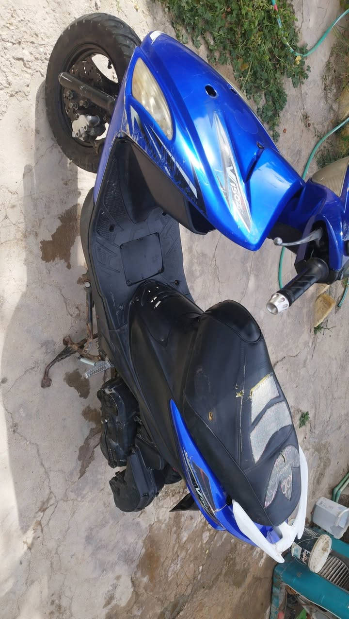 ادرس ماليزي نضيفه كهربائيات شغاله سلف هندر كله شغال مكينه مكفوله السعر 250 شراي يجي خاص لو يتصل ***********
