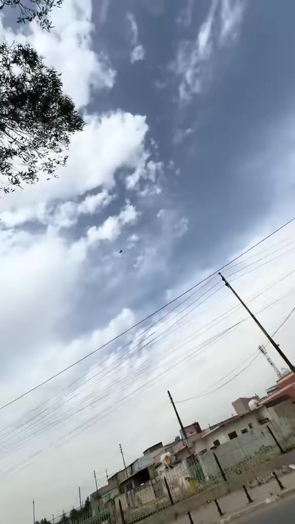 سلام عليكم تكتك البيع مديل23وعشرين مضلع تكتك نضيفه مكينته لا تنقيص ولا تبخير تكتك بلاديه مرقمه رقم وسنويه تاخذه كبل تطلع لشغل +الرقم***********السعر خاص
