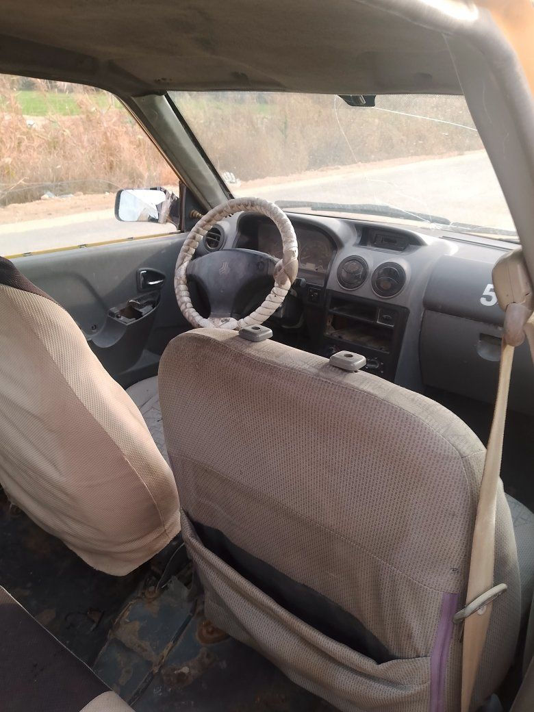 السلام عليكم سيارة سايبا 2012 مكينه تبخر الرابع يفلت سيارة تمشي مابيها شي سيارة سنويه سكنر 7 ورقات ***********
