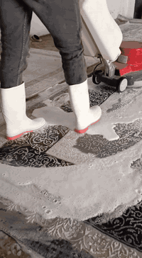 سوبر كلين لخدمات التنظيف 
تقدم غسل جميع انواع السجاد والكاربت مع خدمة التوصيل مجانا للأستلام والتسليم وتقدم غسل جميع انواع الديوانات 
وأطقم القنفات موقعيا ويتوفر غسل موقعي للسجاد والكاربد الثابت 
***********
***********
