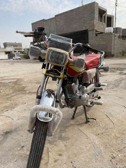 سلام عليكم
سوليك ايراني للبيع
محرك 150
مصارله سبوع من شديته علا ايدي
2025

***********
