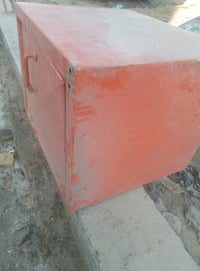 صناديق • مطبخ • ثلاجة