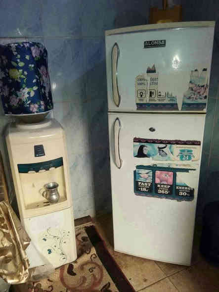 غراض كلش رخيصات تخم ١٠ مقاعد ثلاجه براد يوجد توصيل شراي يتصل 
 ***********
