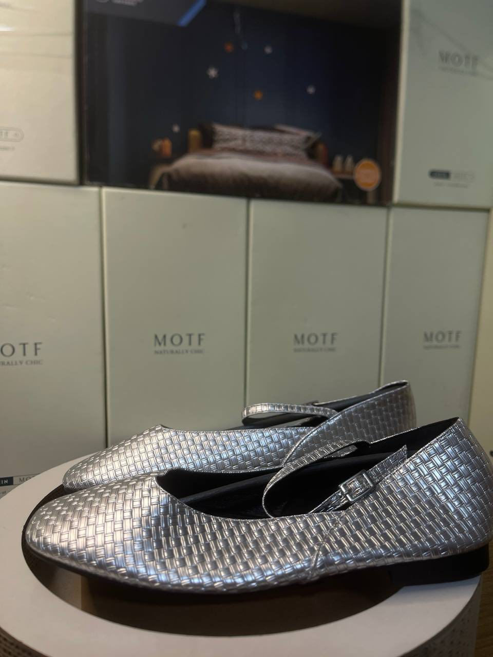 السلام عليكم 150 زوج سعر الزوج ب الفين دينار شرط القطع كلها جديده بدون تالف. ابيع شلعة فقط  بدون مفرد بس الشراي يراسلني


**إذا كنت صاحب هذا الإعلان وتريد حذفه لأي سبب، رجاءا أرسل رسالة إلى الدعم الفني**