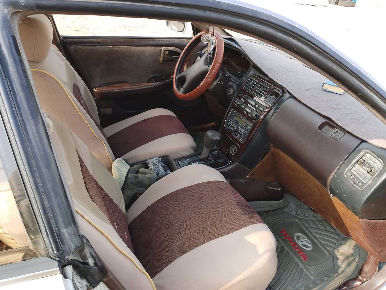 شيزر للبيع رقم بغداد بأسمي سنوية لل٢٧/محرك وكير. في في تي 
مكفولة كص ونقل ورسميات 
مكان نجف ناحية القادسية 
السعر ٦٠وبيهة مجال 
***********
