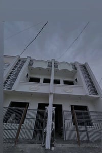 السلام علیکم للبيع بيوت خمسينات قيد النشاء حسب القناعة صالة ومطبخ وخدم...