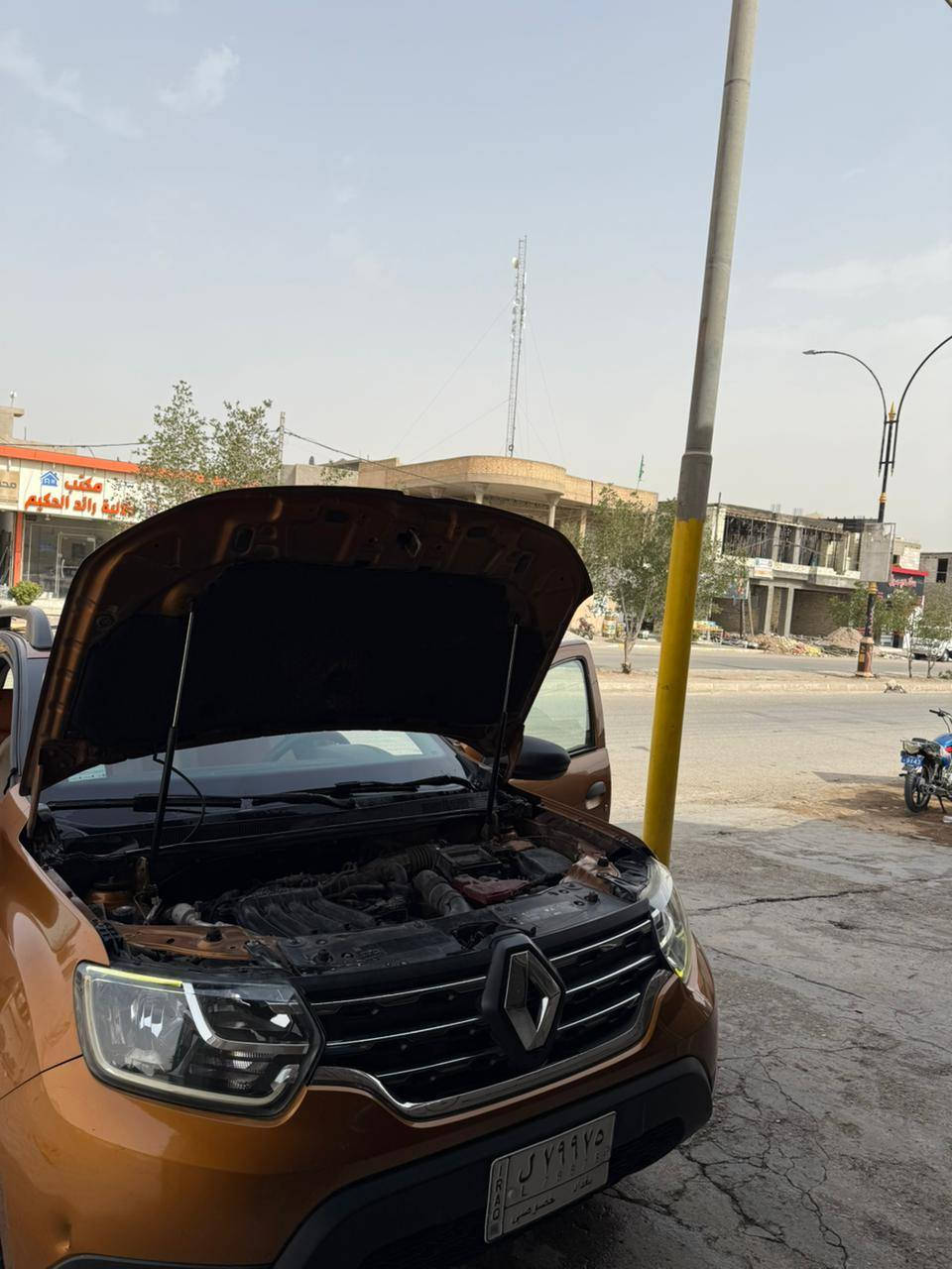 سيارة جديدة مقفوله رينو 2019 وكاله السيارة استلام شركه جاهزة سعر 110 بيه مجال واسط نعمانيه ***********
