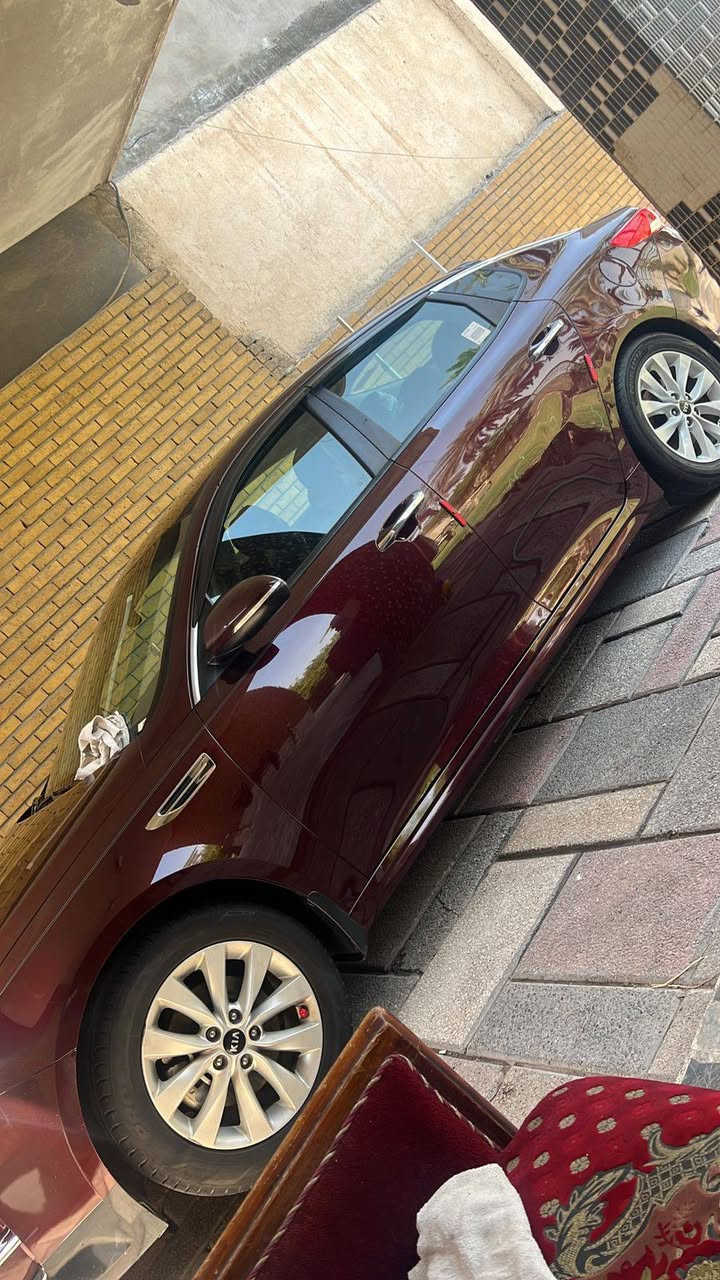 اوبتما ١٨ حادث جاملغ وبنيد  بيها طرف اللغد تصليح فقط كلش بسيط 
سيارة جديدة وجاهزة  وبانزين عادي ماشامه فقط محسن وسوبر. 
ماشية ٨٩ ميل  محرك كير كفالة صدر جديد تخم تاير زنون  عالي ناصي  سيارة طك فلين وجاهزة  حت دهن محرك ودهن كير جديد  بسمنة تحويل ثاني يوم للبيع فقط  السعر ١٢٥ . 
مكاني بغداد  الكاظمية. 
***********     .. زيد
 اخوان      مكلف  بال نشششششششر.
