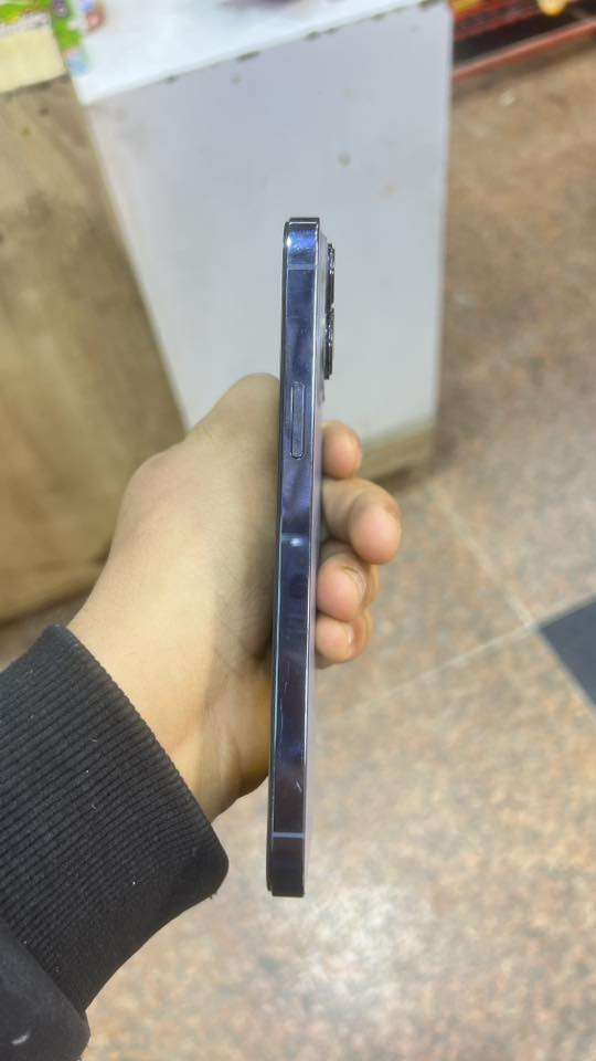 السلام عليكم جهاز 13 نضيف مبدل شاشه وبطاريه اثناء التبديل وكفت الشبكه  والكامرات . للبيع للاتصال *********** 
قيم بالي يرضا الله واخذه 🤍
